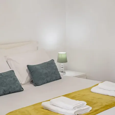 Seaside Charm I Камара-де-Лобуш