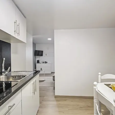 Daire Seaside Charm I *