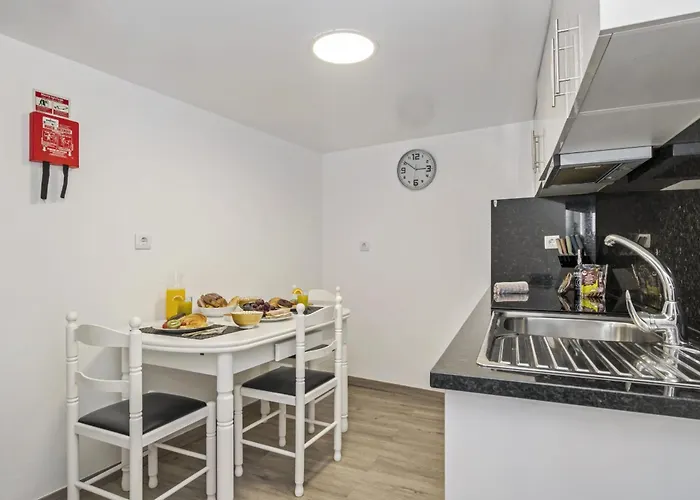 Seaside Charm I Câmara de Lobos