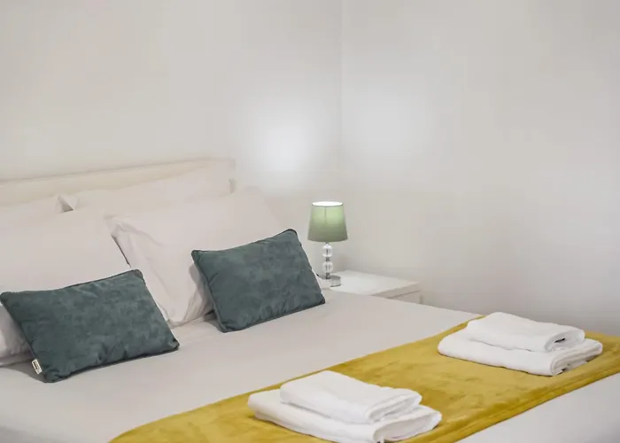 Seaside Charm I Câmara de Lobos