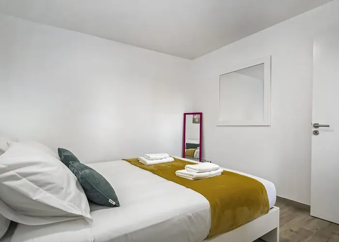 Seaside Charm I * Câmara de Lobos